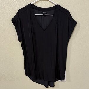 Simply Vera Vera Wang Black V-Neck Blouse